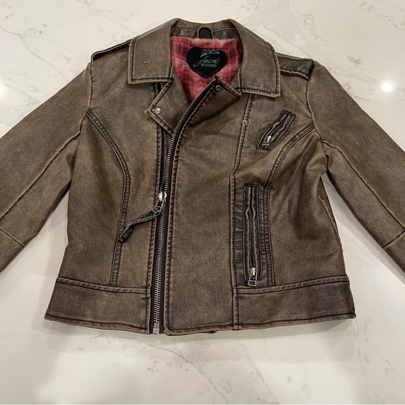 Jack by BB Dakota Jackets & Blazers - NWOT Jack by BB Dakota brown distressed leather zip up jacket